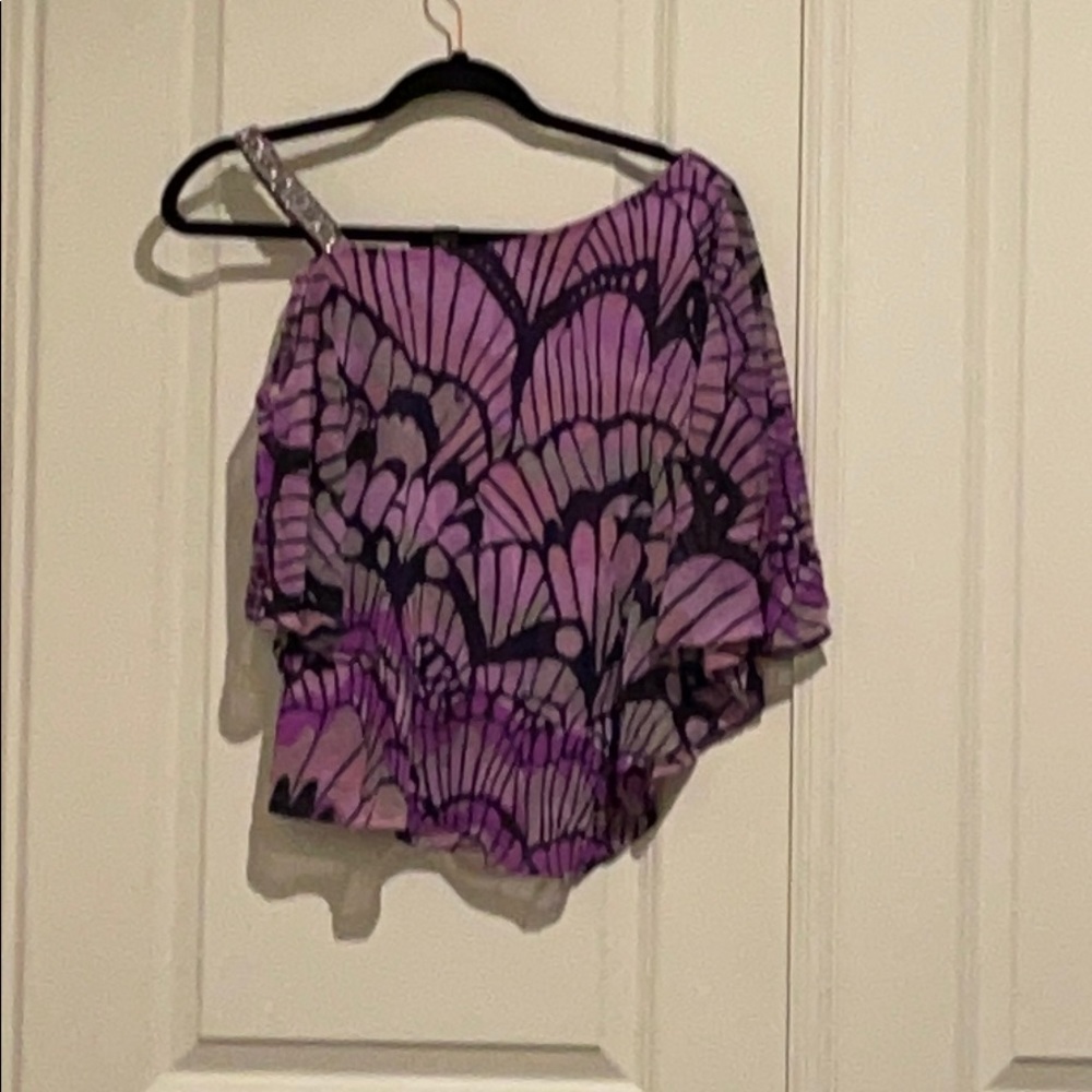 One shoulder INC blouse